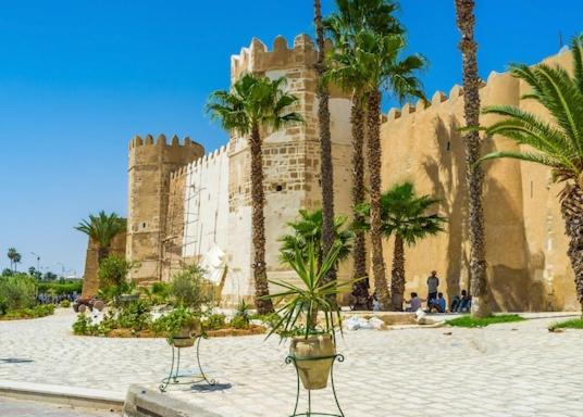 Villa luxueuse meublée Gobernación de Gobernación de Sfax Exterior foto